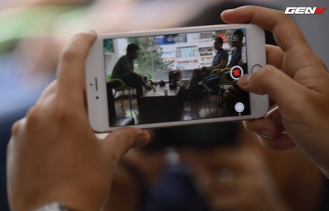 iphone-vang-hong-da-thoi-lam-loan-thi-truong