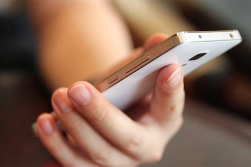 nguy-co-lay-nhiem-ma-doc-tu-smartphone-trung-quoc-2